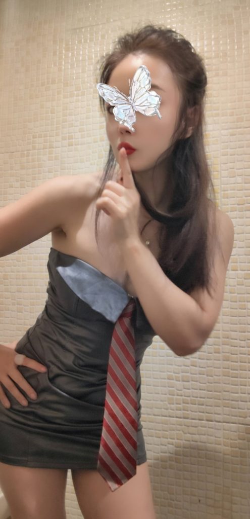 XiXi-495x1024 💖✨ Xixi ha llegado: una nueva fantasía te espera en Barcelona ✨💖